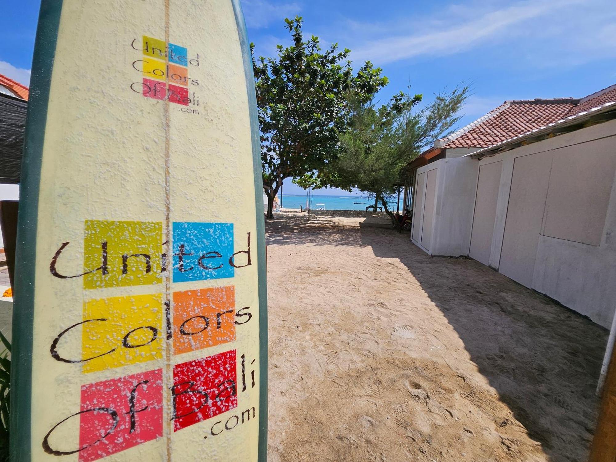 ホテル United Colors Of Lembongan エクステリア 写真